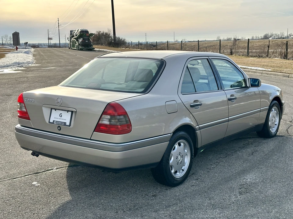 1996 Mercedes-Benz W202 C-Class - Image 9 of 31