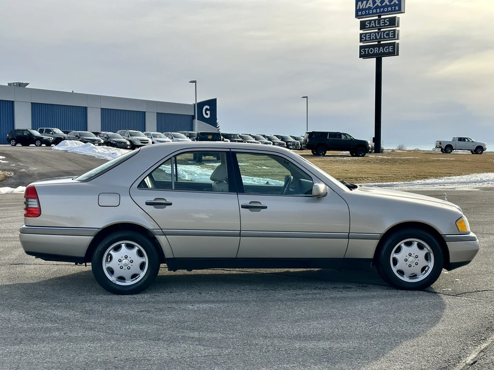 1996 Mercedes-Benz W202 C-Class - Image 8 of 31