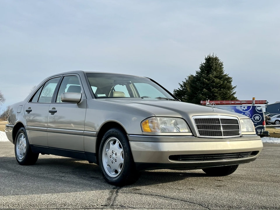 1996 Mercedes-Benz W202 C-Class - Image 7 of 31