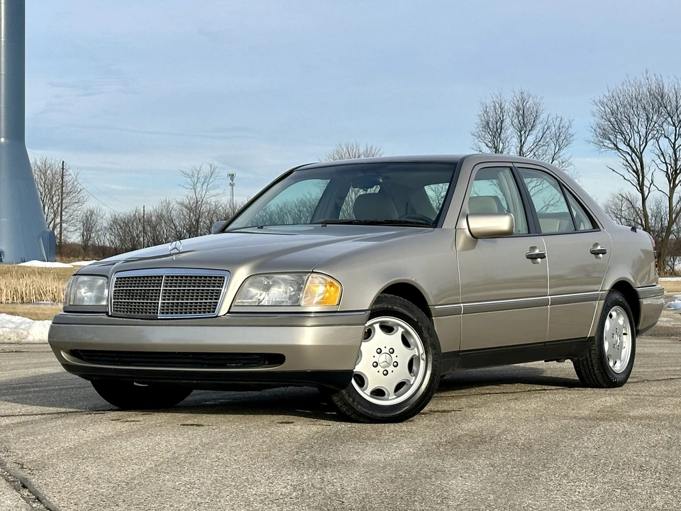 1996 Mercedes-Benz W202 C-Class - Image 3 of 31