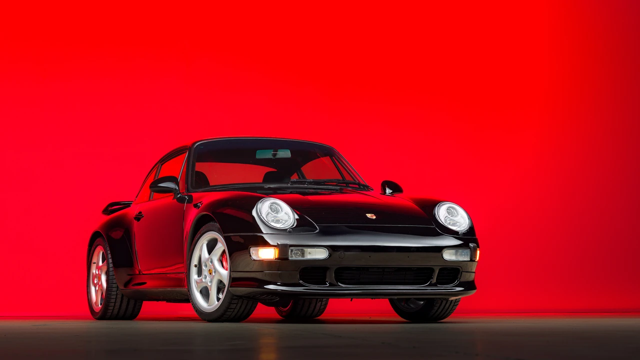 1996 Porsche 993 Carrera 4S - Image 7 of 31