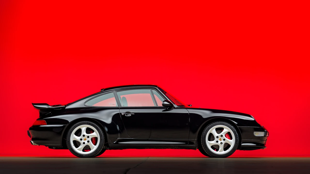 1996 Porsche 993 Carrera 4S - Image 6 of 31