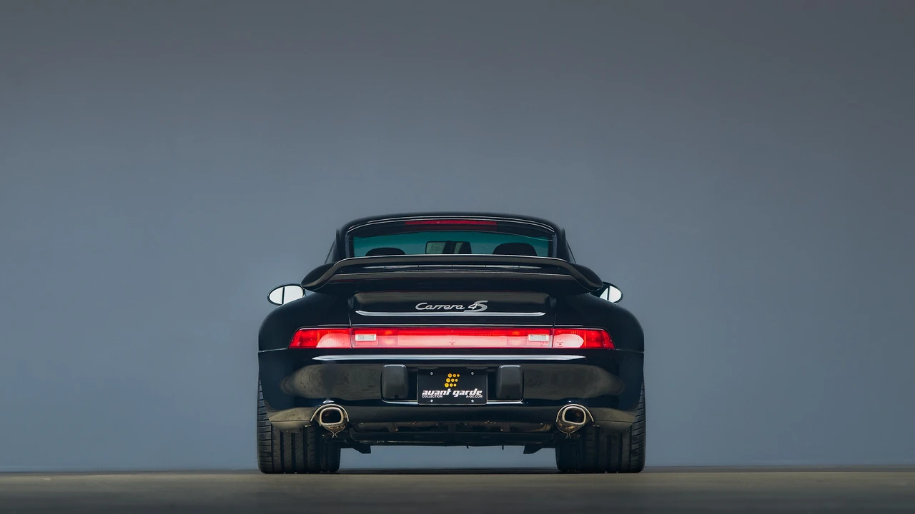 1996 Porsche 993 Carrera 4S - Image 14 of 31