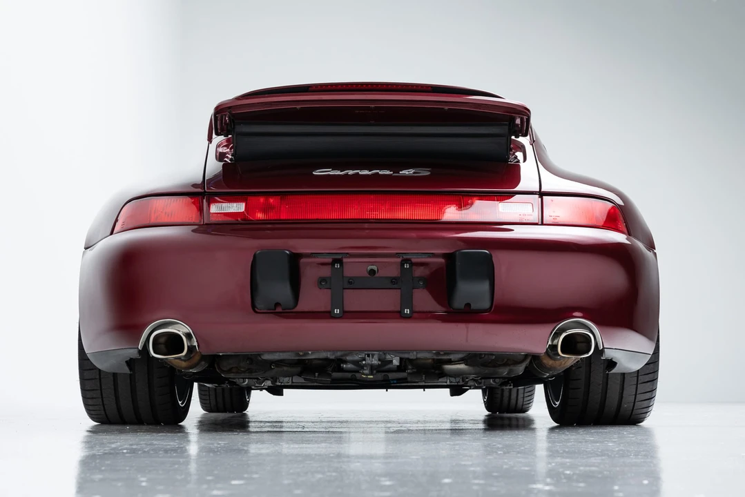 1996 Porsche 993 Carrera 4S - Image 22 of 31