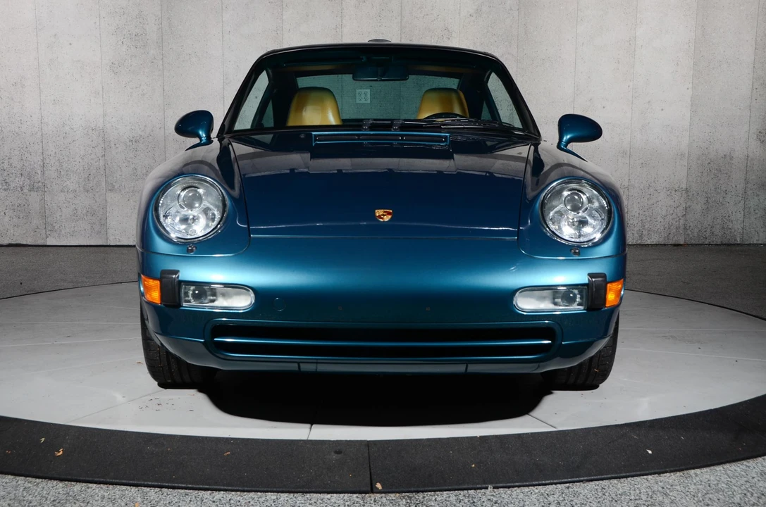 1996 Porsche 993 Carrera - Image 11 of 31