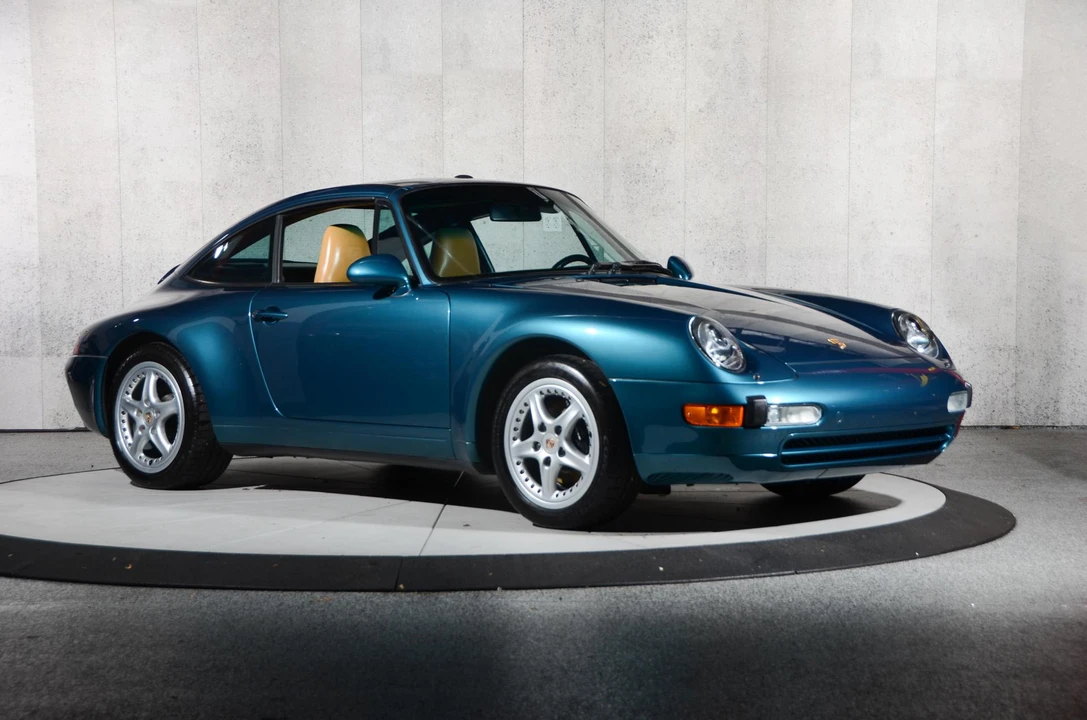 1996 Porsche 993 Carrera - Image 10 of 31
