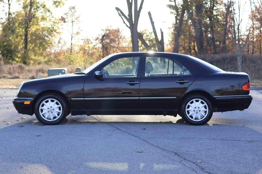 1997 Mercedes-Benz W210 E-Class - Image 10 of 31