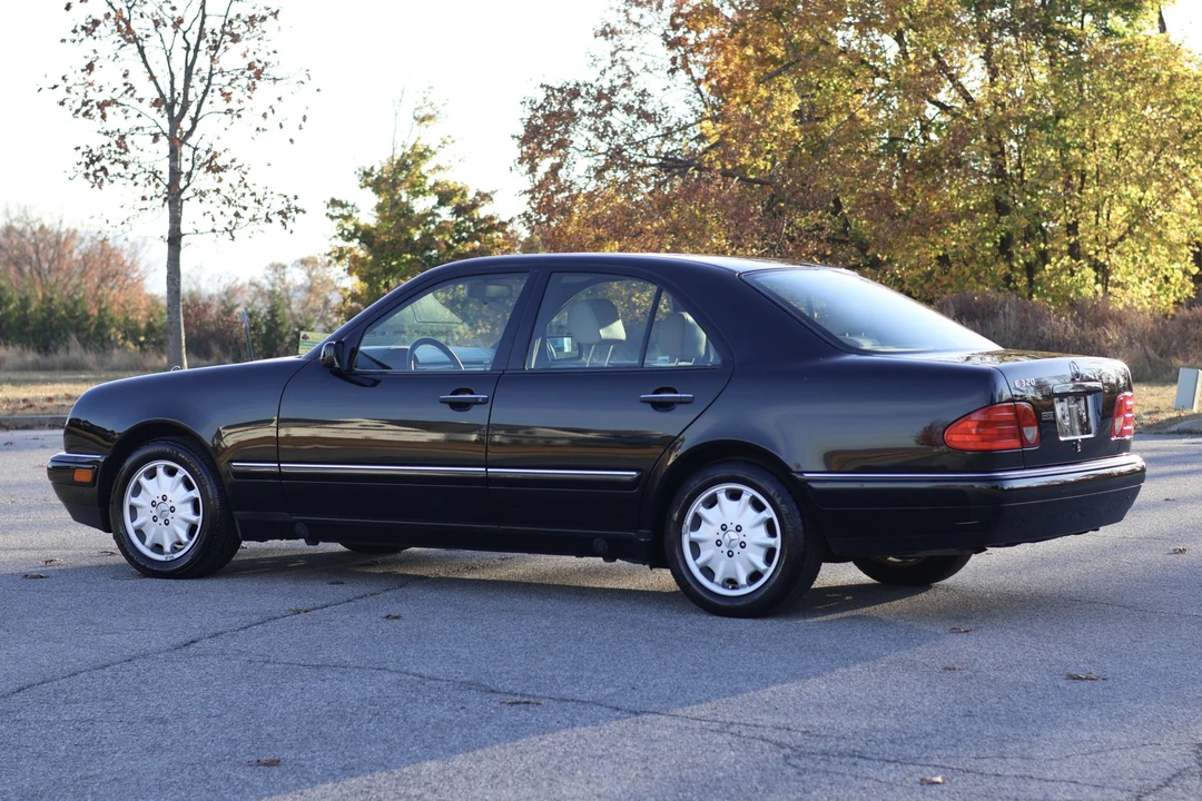 1997 Mercedes-Benz W210 E-Class - Image 9 of 31