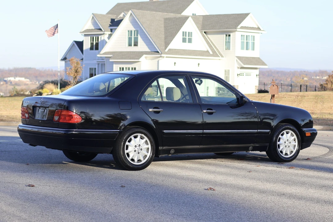 1997 Mercedes-Benz W210 E-Class - Image 5 of 31