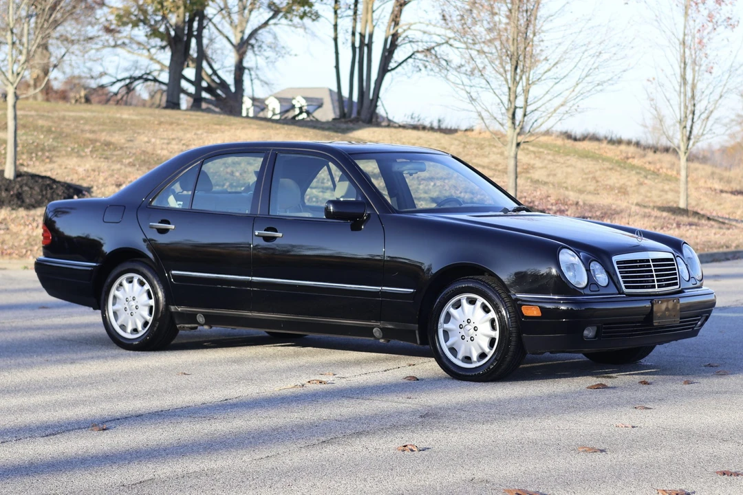 1997 Mercedes-Benz W210 E-Class - Image 3 of 31