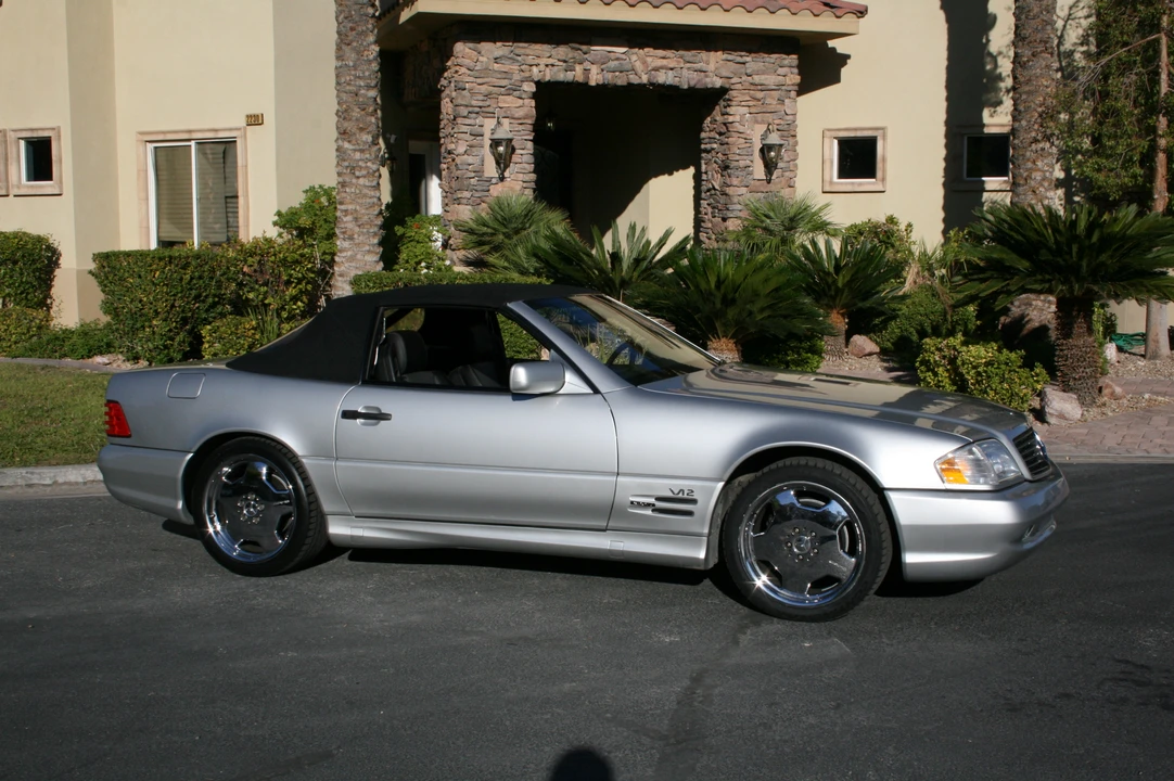 1997 Mercedes-Benz R129 SL-Class - Image 13 of 31