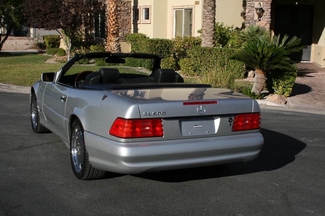 1997 Mercedes-Benz R129 SL-Class - Image 15 of 31