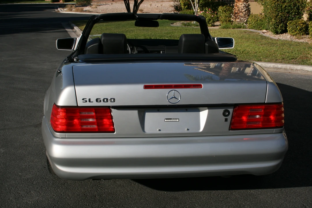 1997 Mercedes-Benz R129 SL-Class - Image 14 of 31