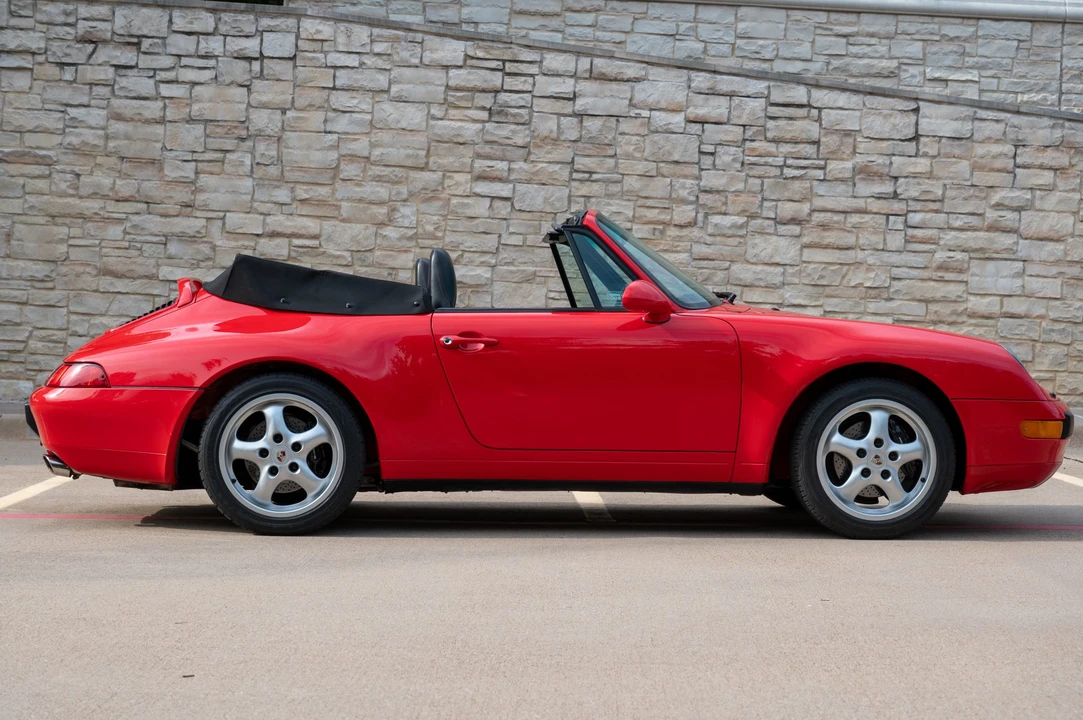 1997 Porsche 993 Carrera - Image 10 of 31