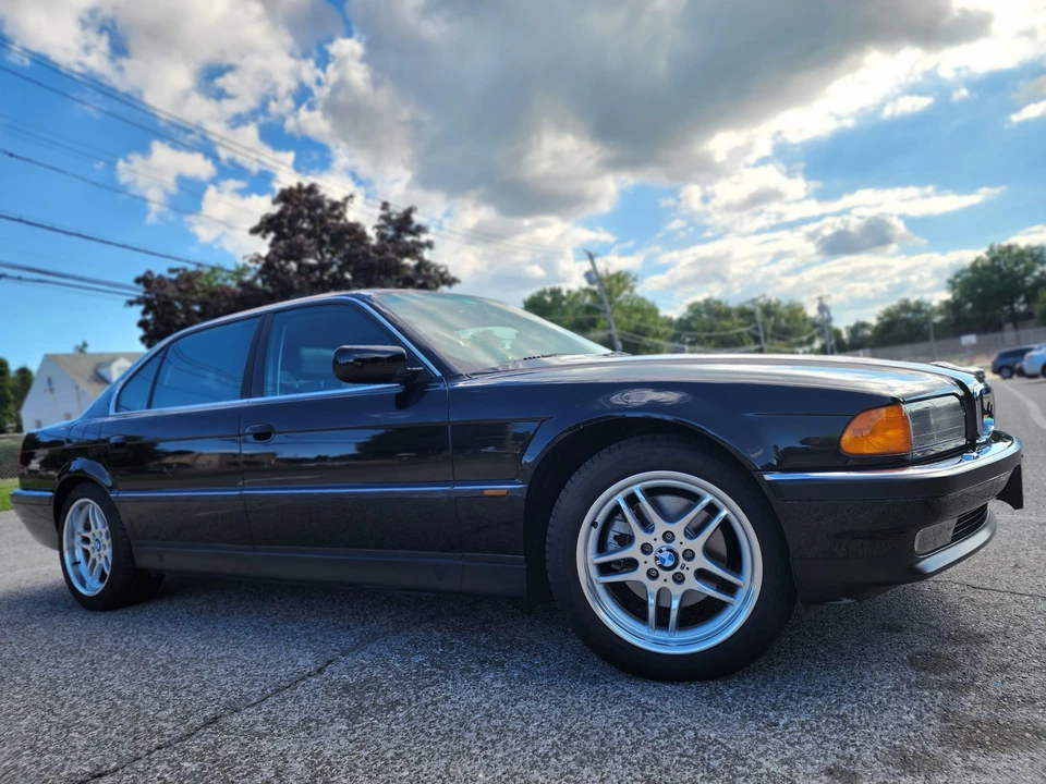 1998 BMW E38 7 Series - Image 6 of 31