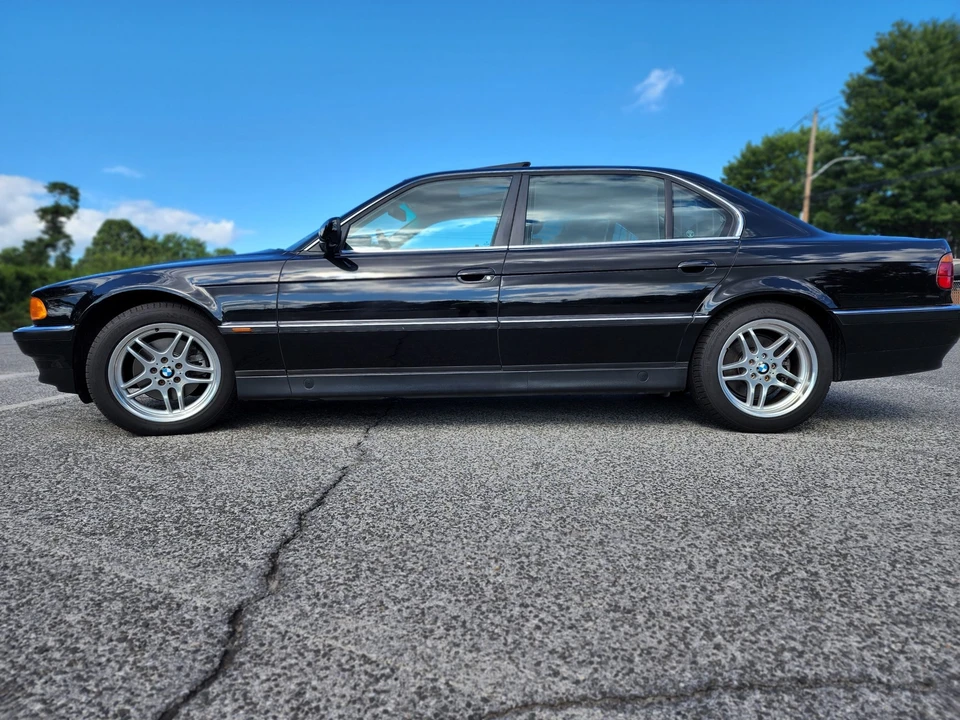 1998 BMW E38 7 Series - Image 12 of 31