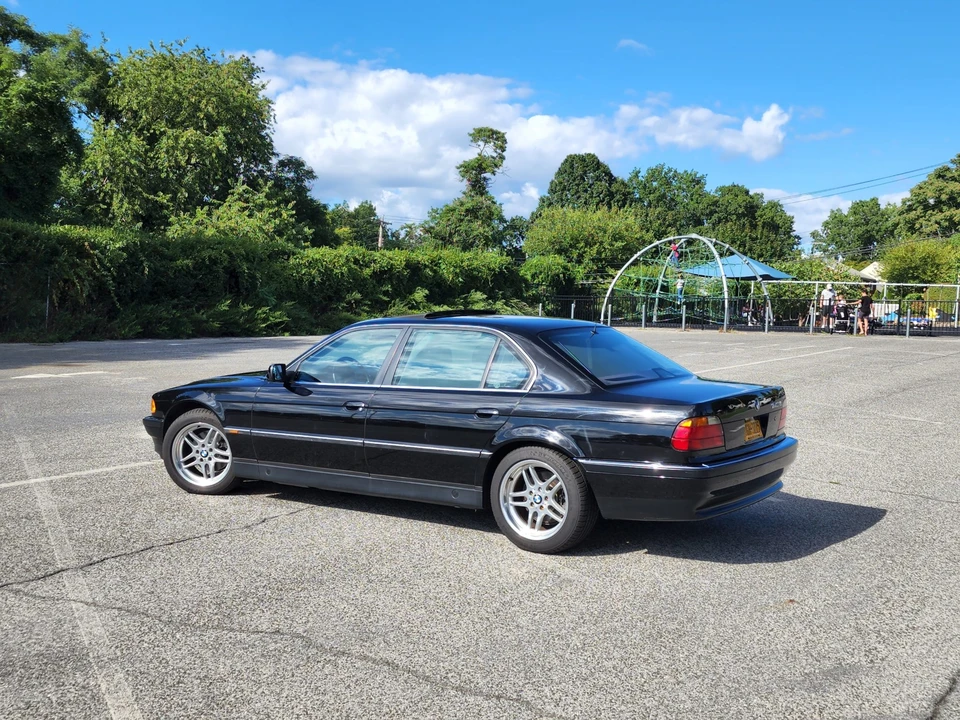 1998 BMW E38 7 Series - Image 10 of 31