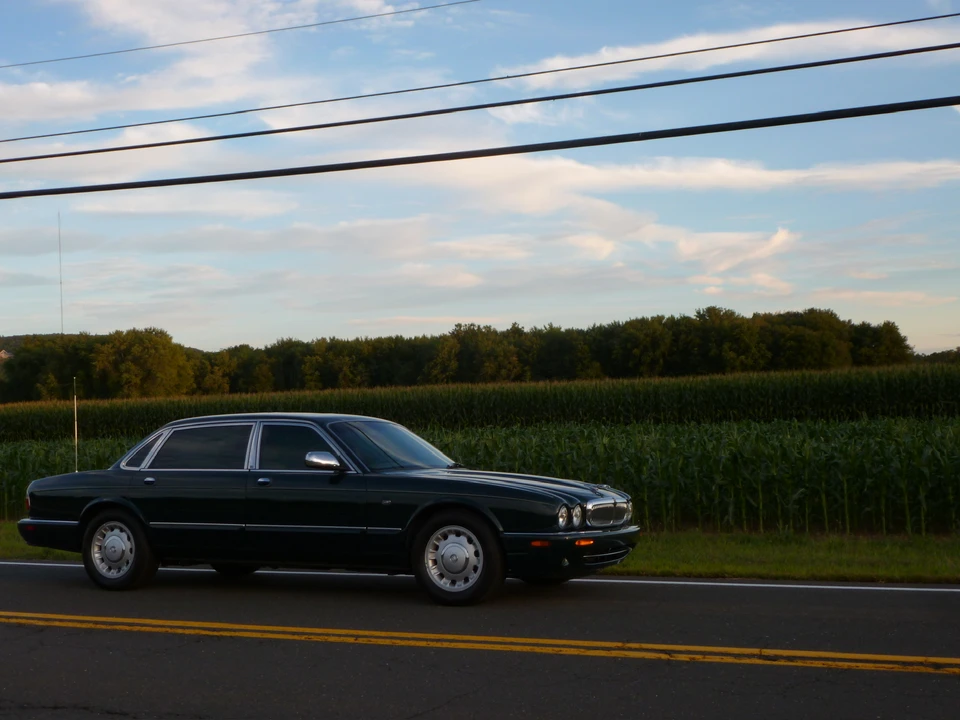1998 Jaguar X308 XJ - Image 22 of 31