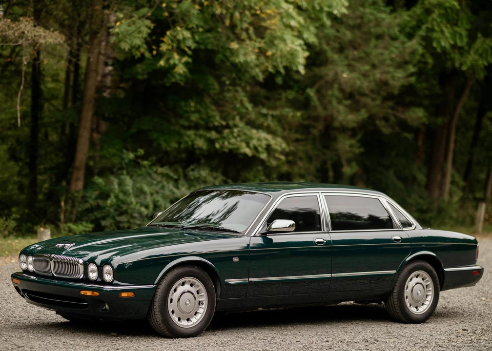 1998 Jaguar X308 XJ - Image 3 of 31