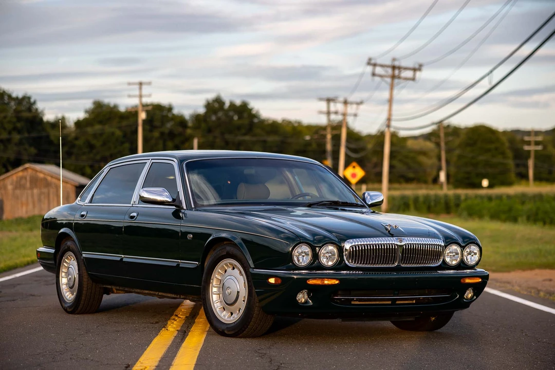 1998 Jaguar X308 XJ - Image 16 of 31