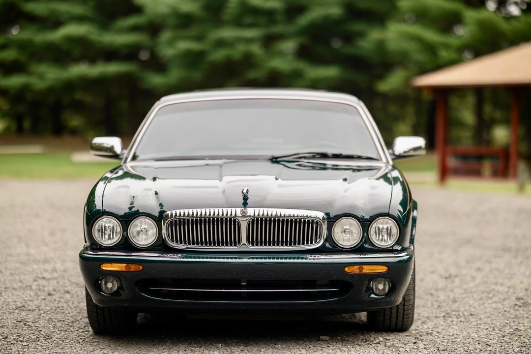 1998 Jaguar X308 XJ - Image 10 of 31