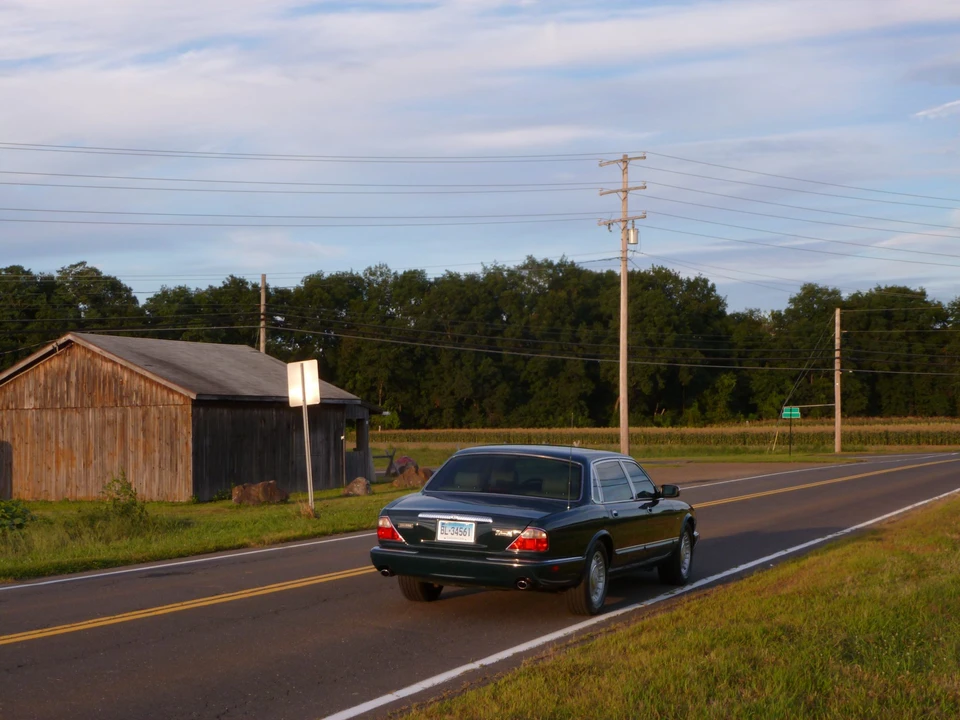 1998 Jaguar X308 XJ - Image 27 of 31