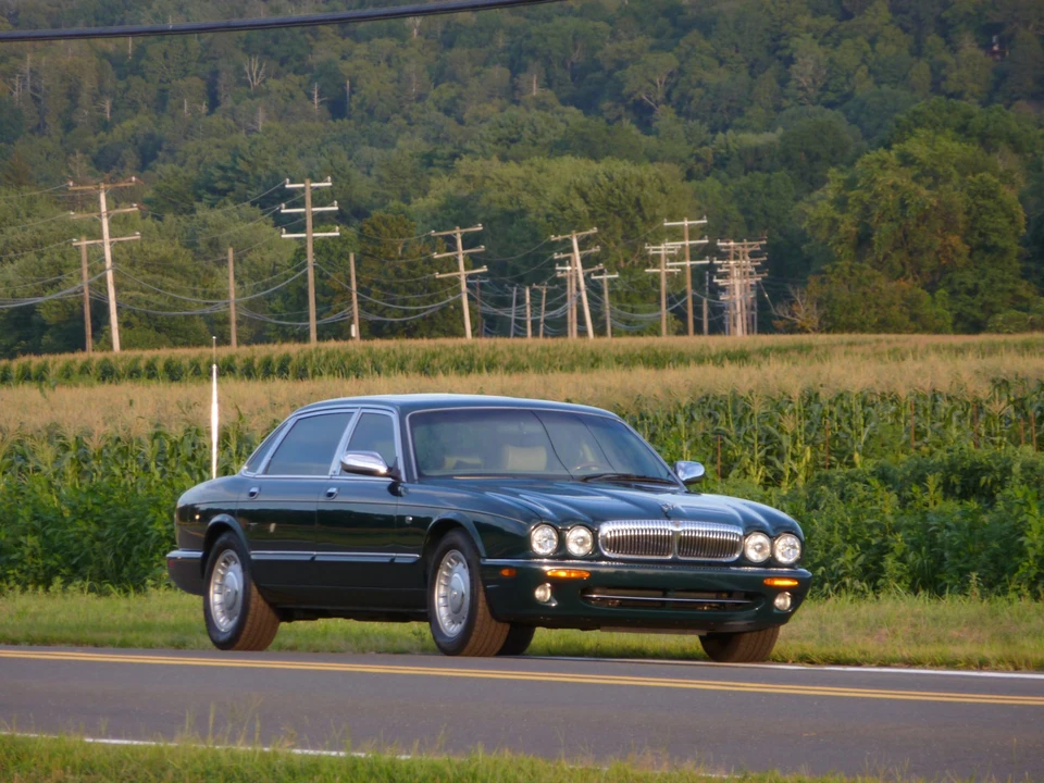 1998 Jaguar X308 XJ - Image 17 of 31