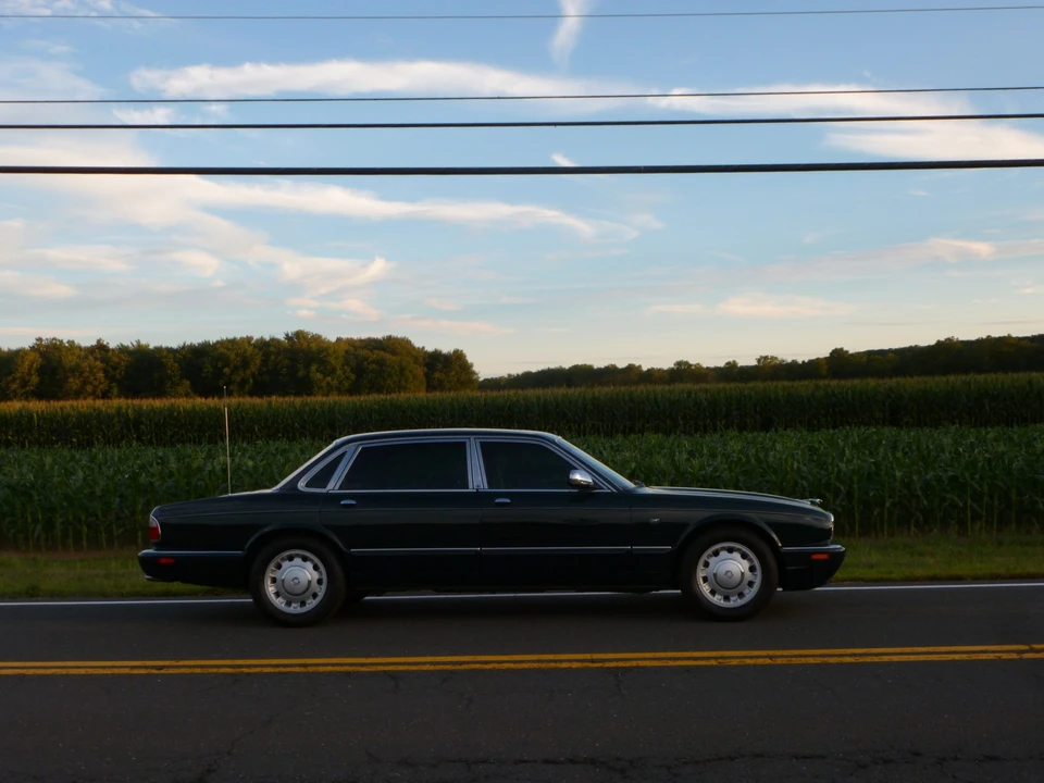1998 Jaguar X308 XJ - Image 25 of 31