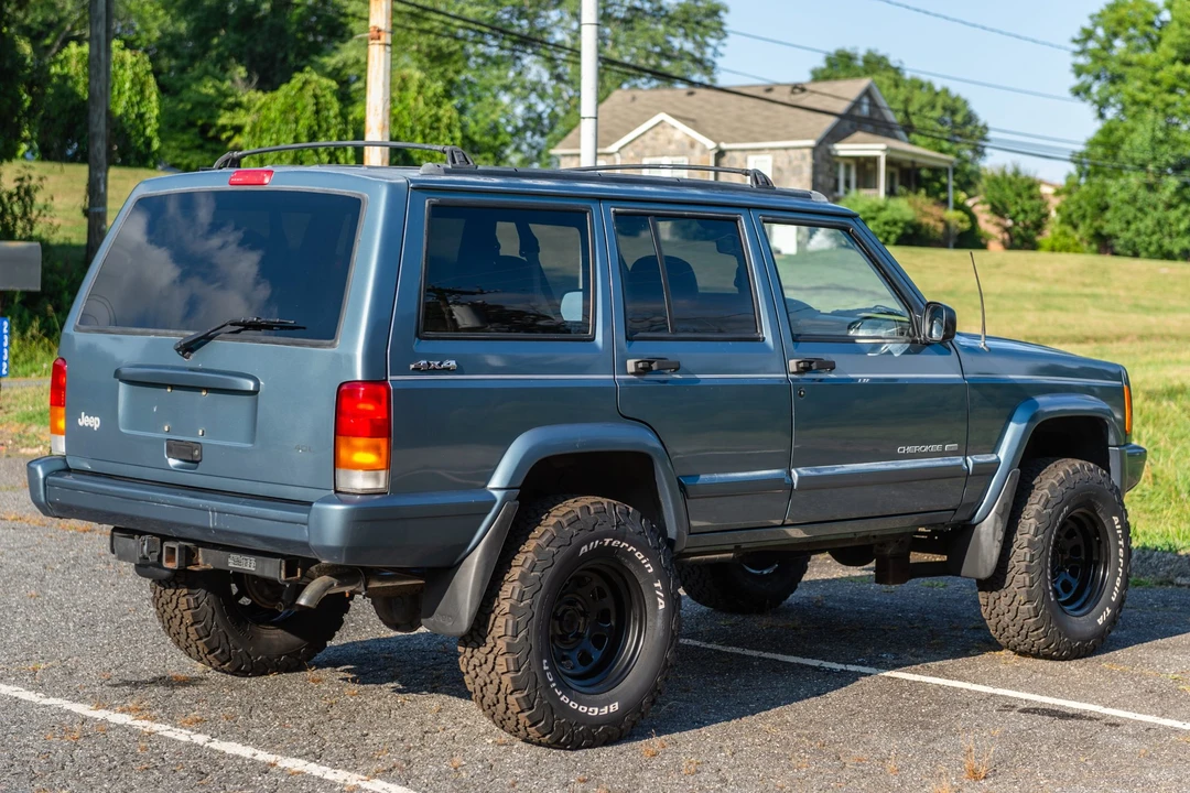 1998 Jeep XJ Cherokee - Image 8 of 31