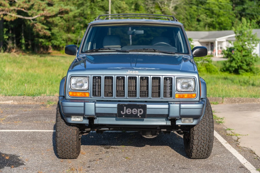 1998 Jeep XJ Cherokee - Image 11 of 31