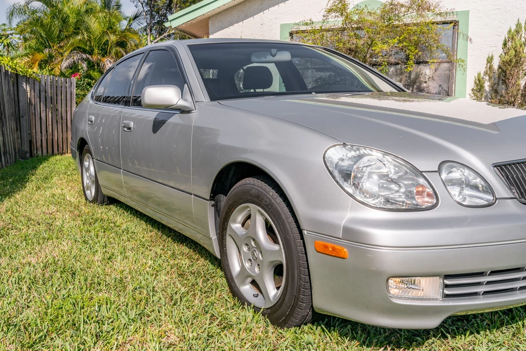 1998 Lexus GS 2nd Gen - Image 12 of 31