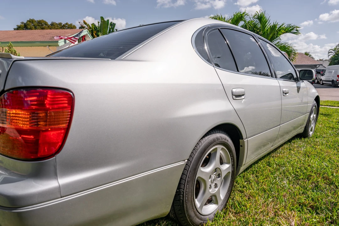 1998 Lexus GS 2nd Gen - Image 11 of 31