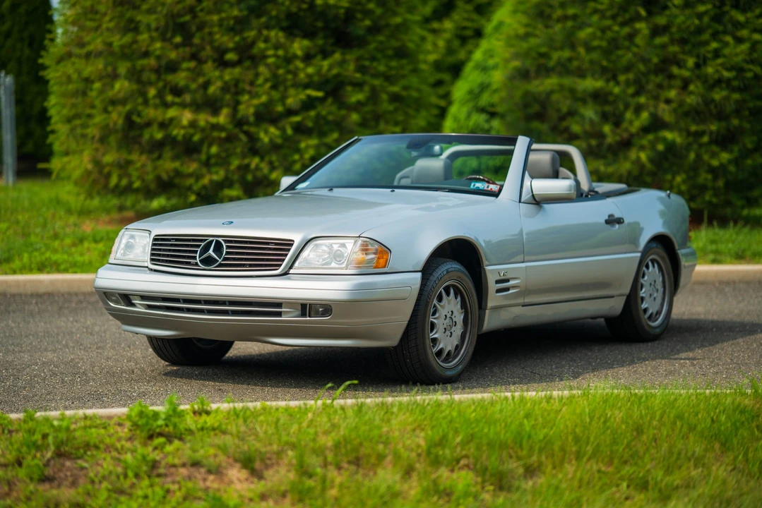1998 Mercedes-Benz R129 SL-Class - Image 4 of 31