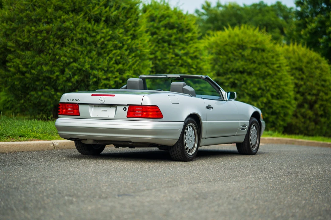1998 Mercedes-Benz R129 SL-Class - Image 13 of 31