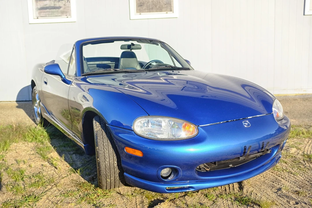 1999 Mazda NB MX-5 Miata - Image 19 of 31