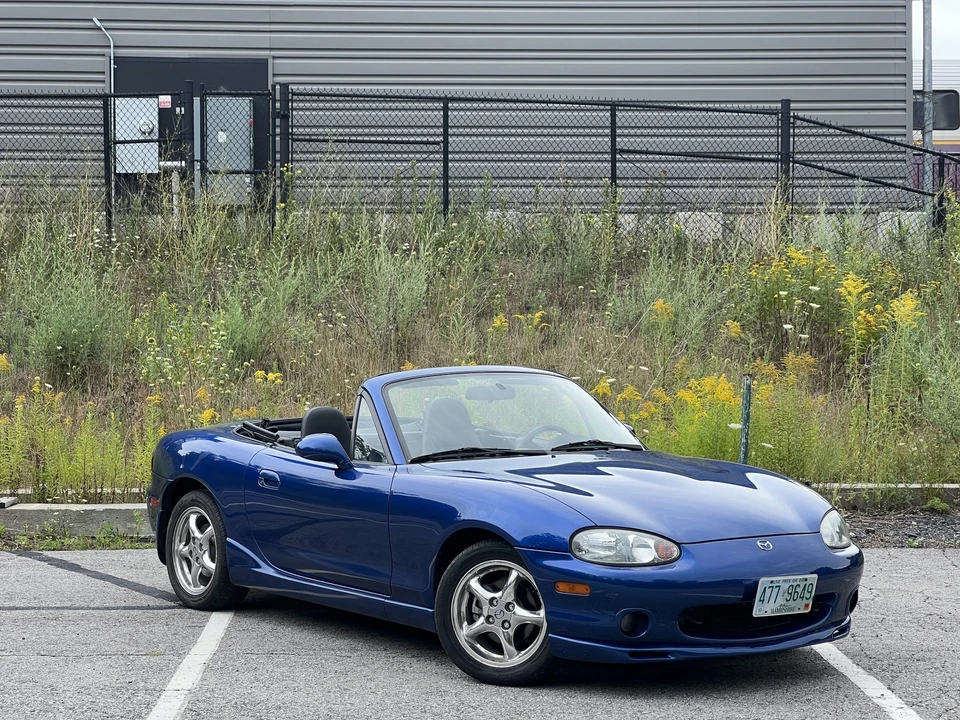 1999 Mazda NB MX-5 Miata - Image 5 of 31