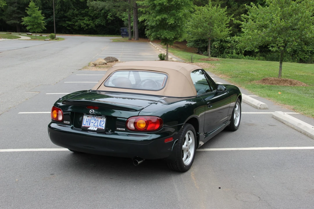 1999 Mazda NB MX-5 Miata - Image 7 of 31