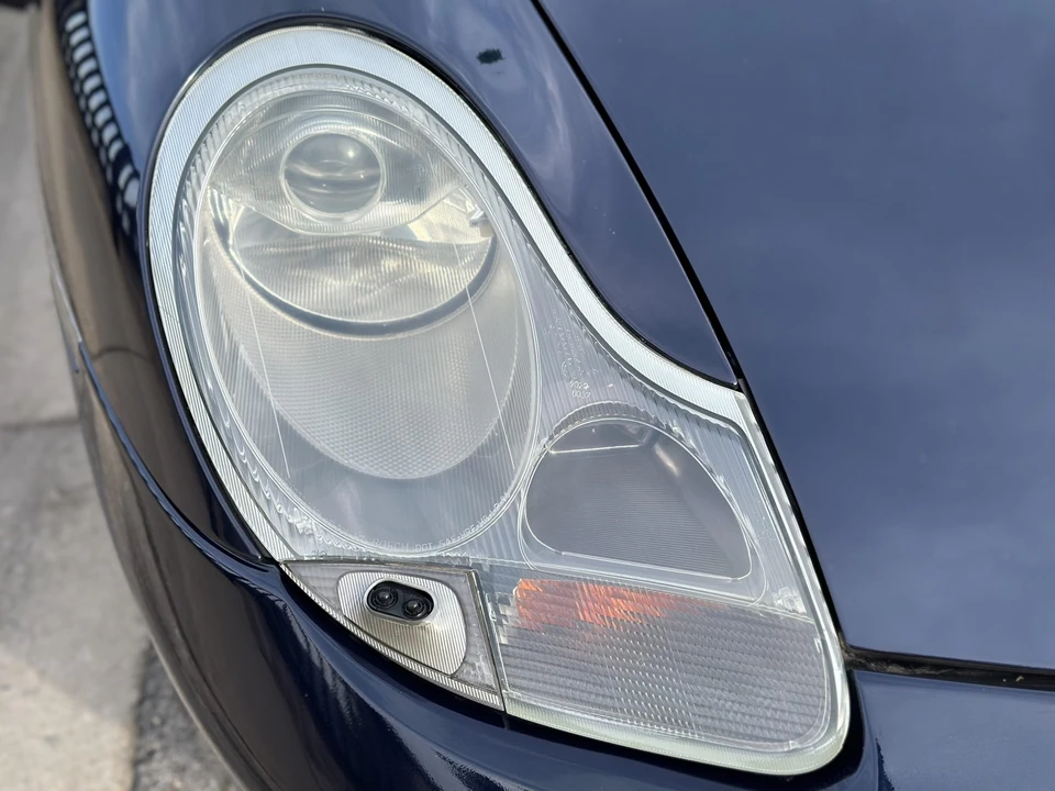 1999 Porsche 996 Carrera - Image 10 of 31