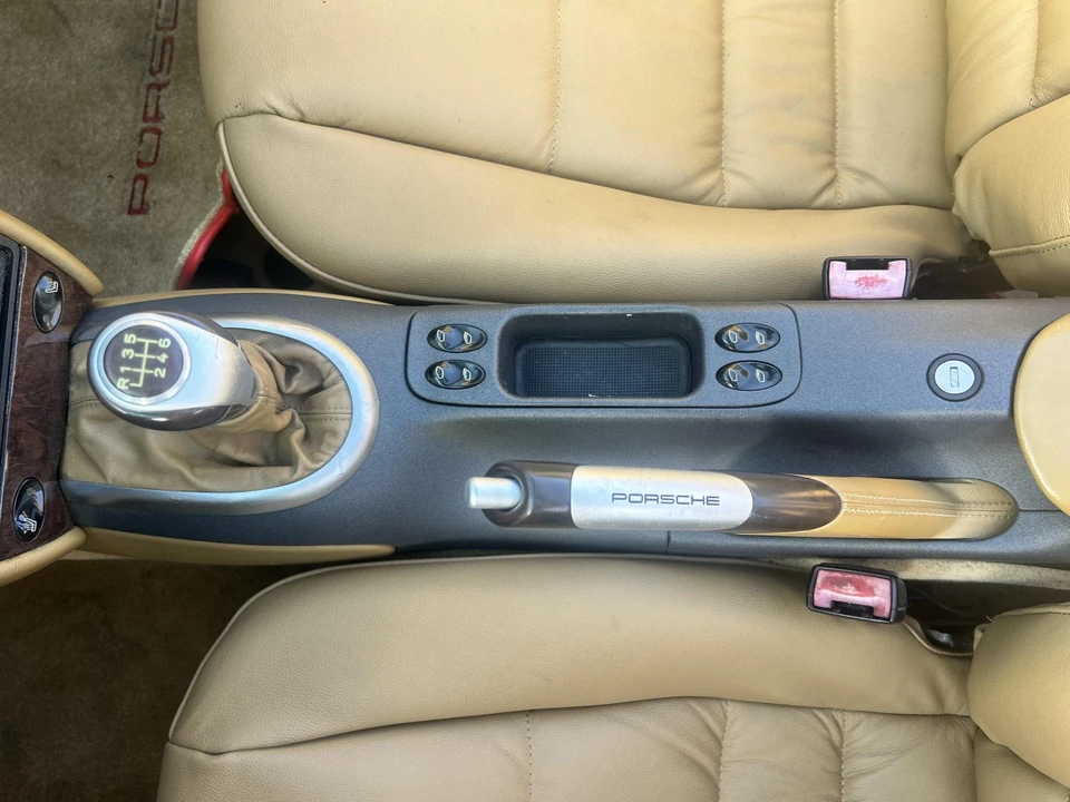 1999 Porsche 996 Carrera - Image 29 of 31