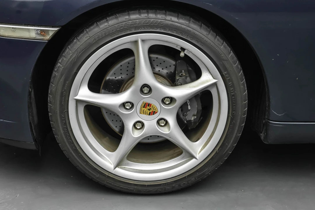 1999 Porsche 996 Carrera - Image 12 of 31