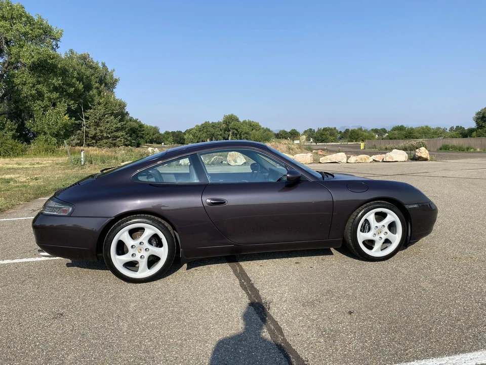 1999 Porsche 996 Carrera - Image 12 of 31