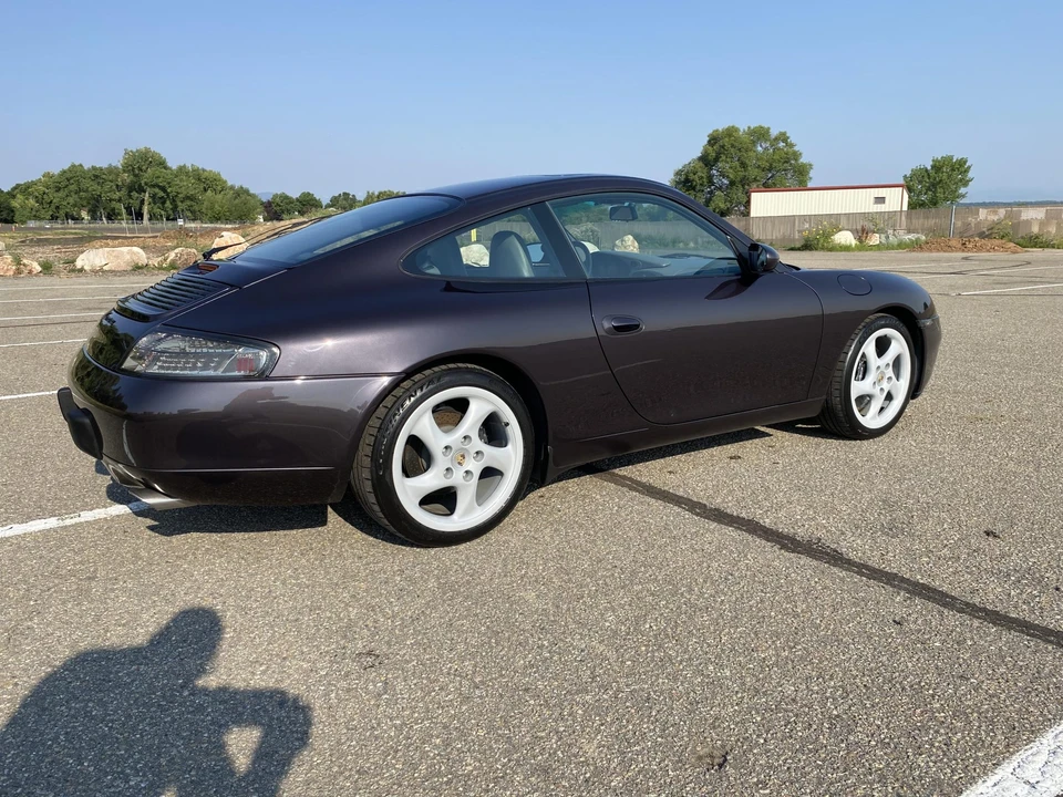 1999 Porsche 996 Carrera - Image 11 of 31