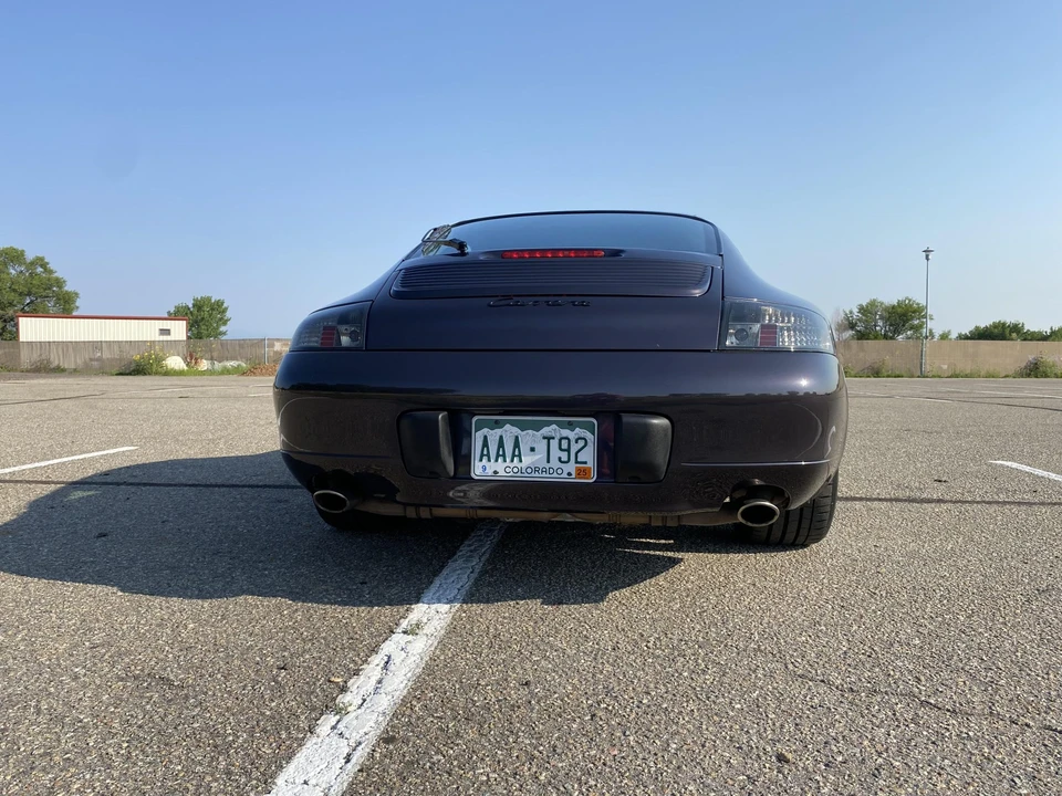 1999 Porsche 996 Carrera - Image 9 of 31