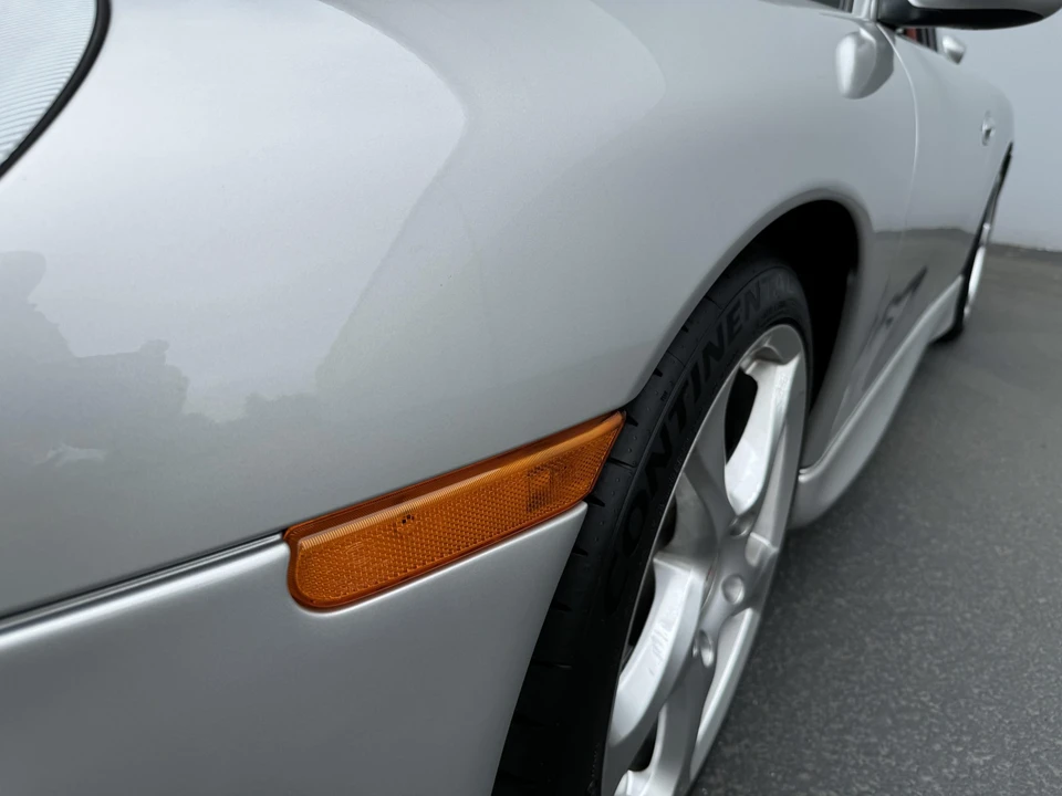 1999 Porsche 996 Carrera - Image 26 of 31