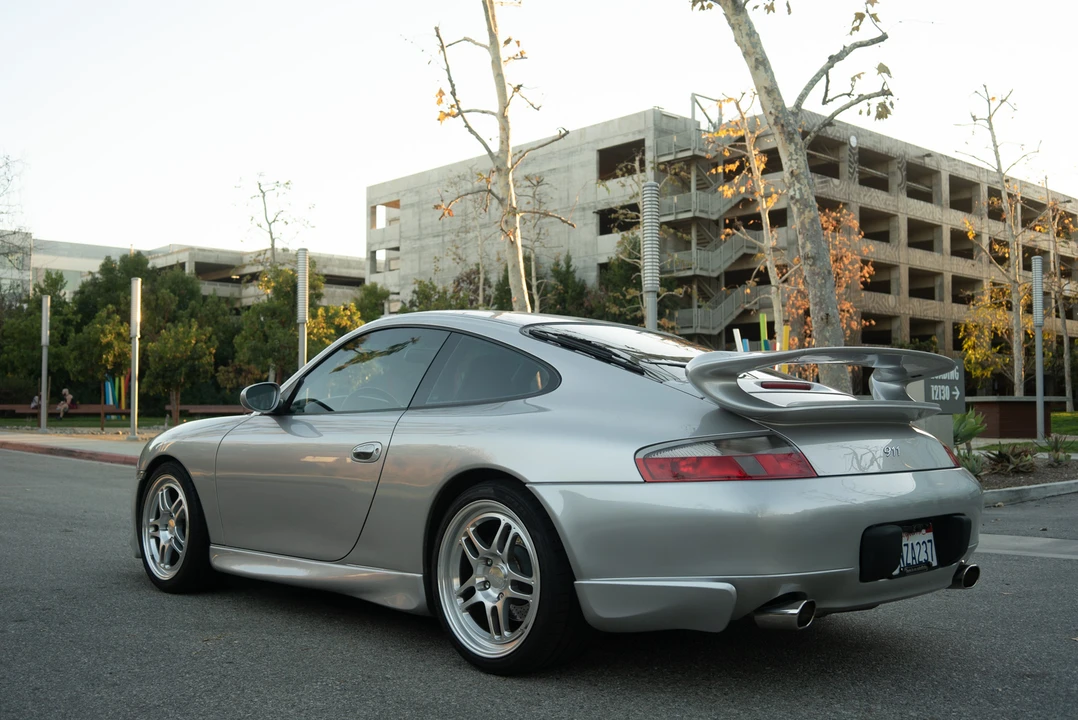 1999 Porsche 996 Carrera - Image 8 of 31