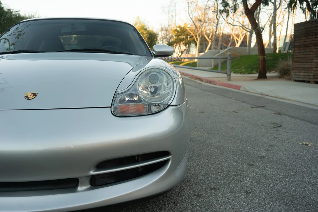 1999 Porsche 996 Carrera - Image 22 of 31