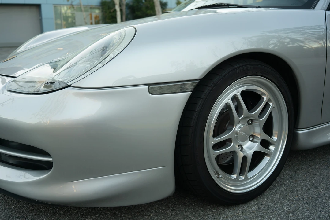 1999 Porsche 996 Carrera - Image 27 of 31