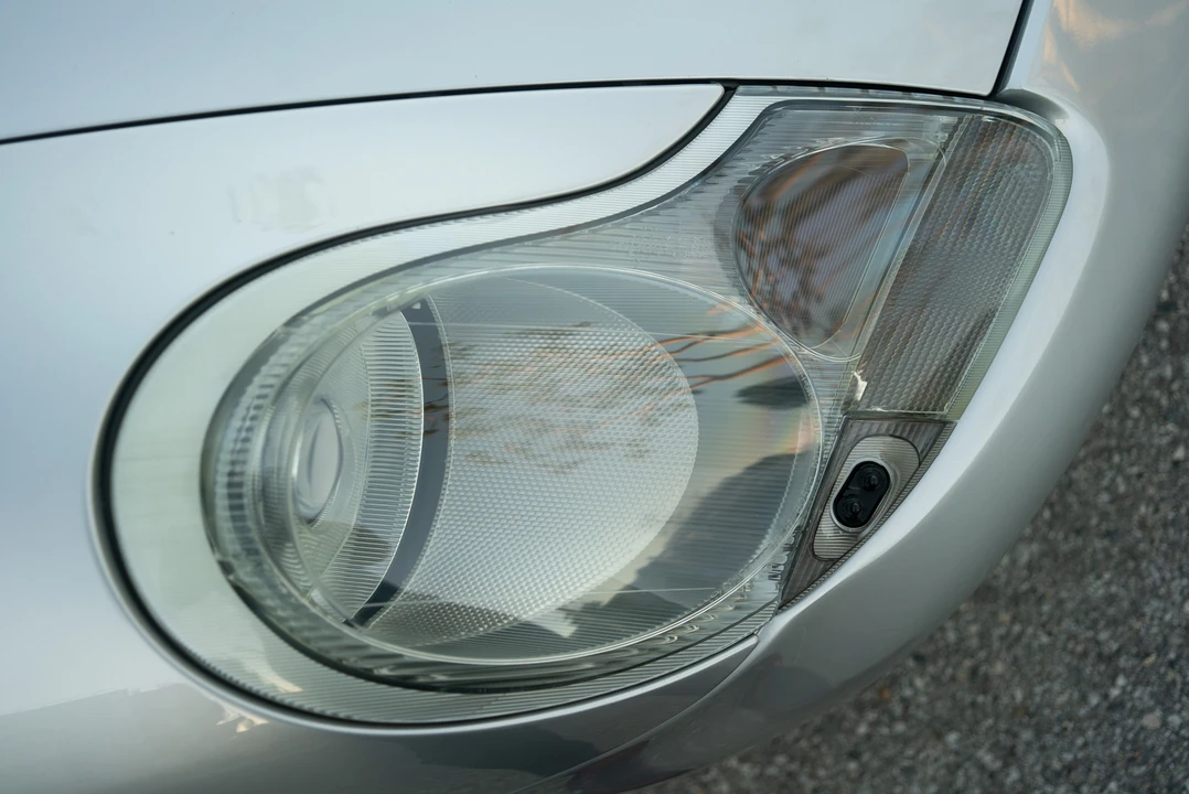 1999 Porsche 996 Carrera - Image 30 of 31