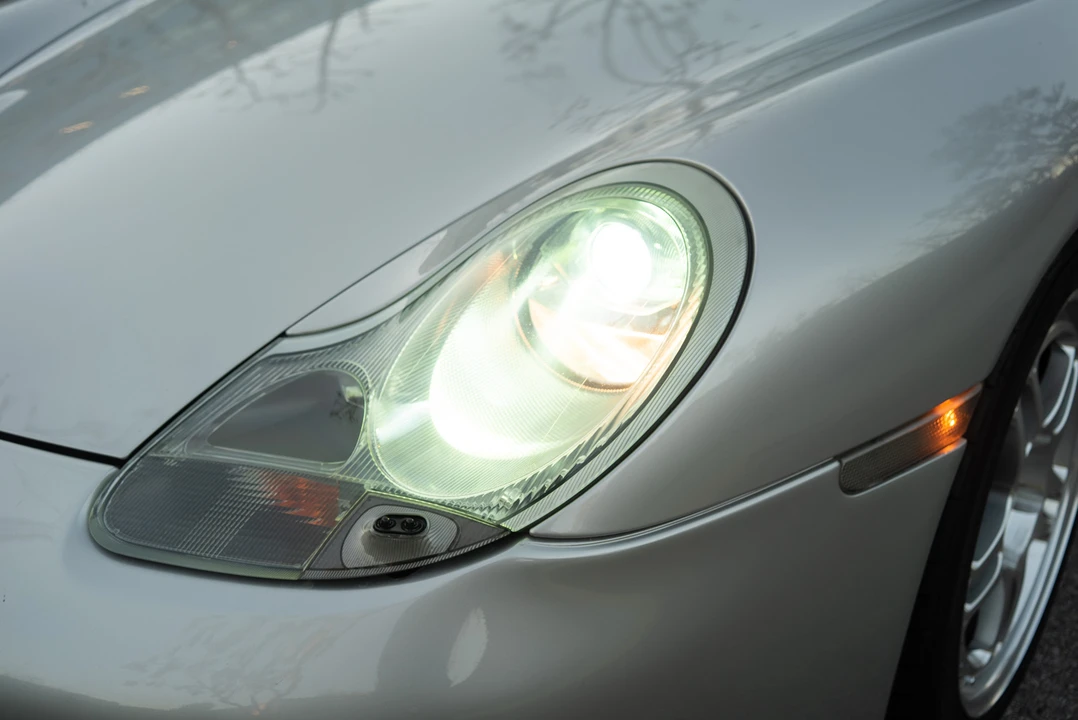 1999 Porsche 996 Carrera - Image 29 of 31