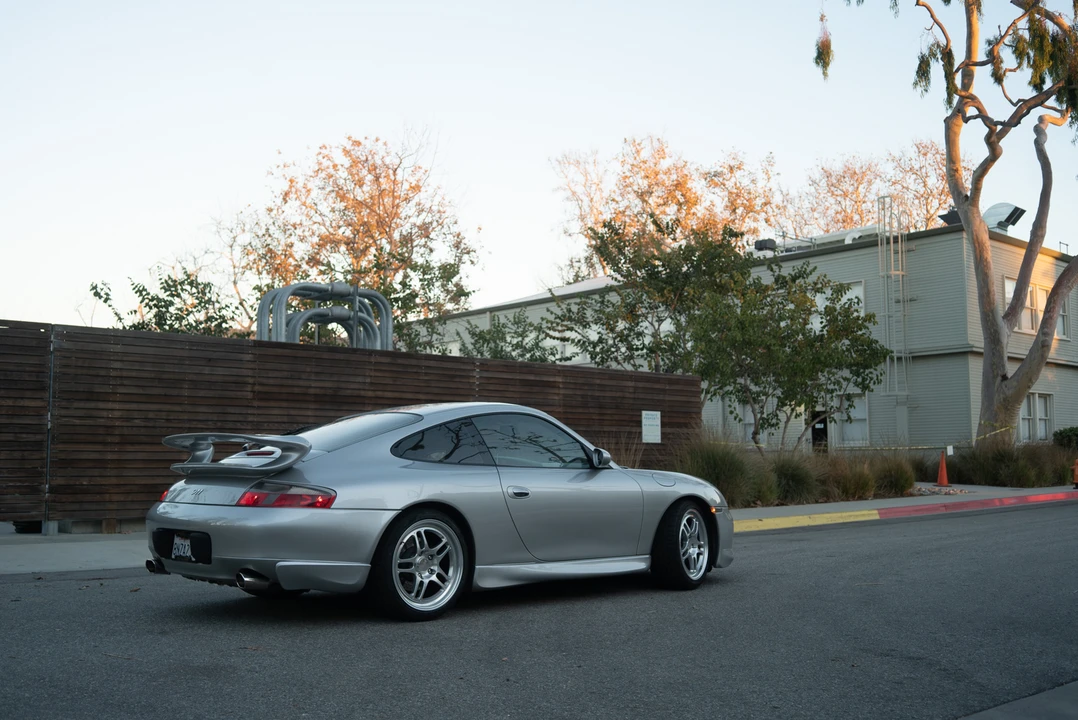 1999 Porsche 996 Carrera - Image 11 of 31